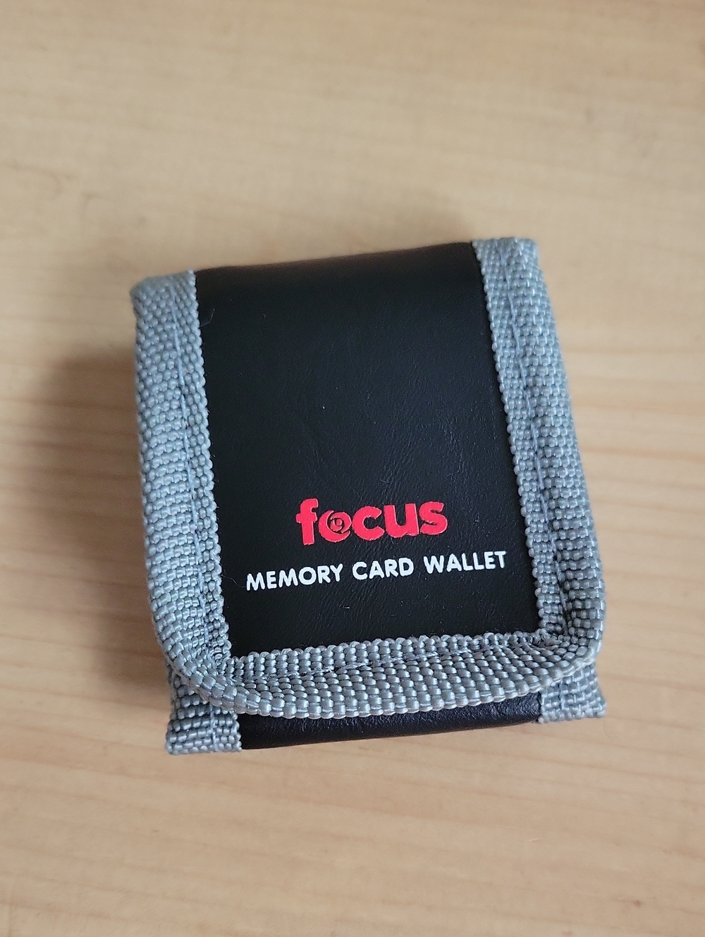 Focus Memory Card Wallet